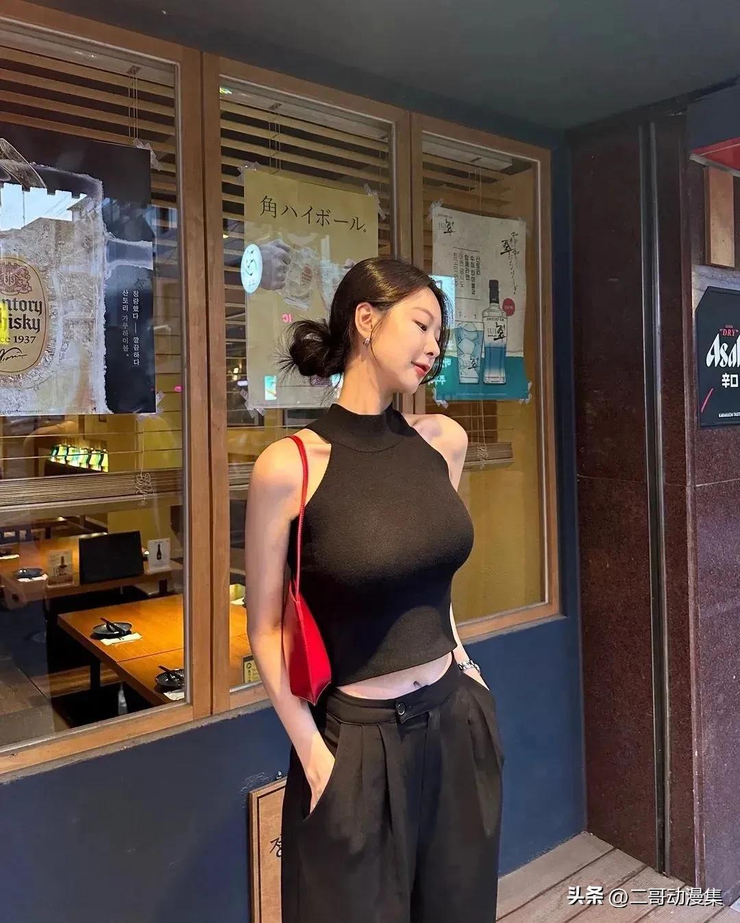 女款健身服_健身衣女款_健身服装女套装牌子