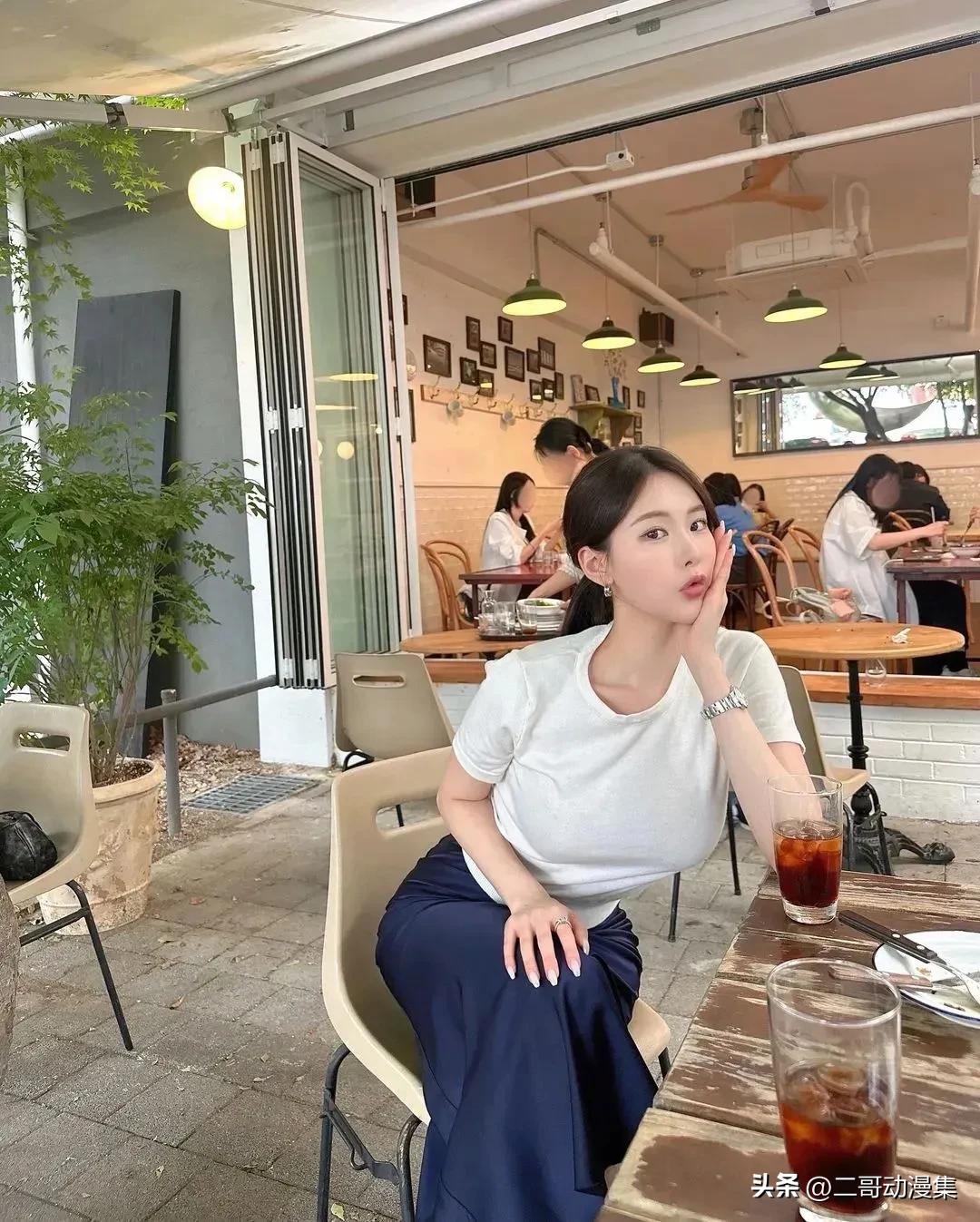 女款健身服_健身服装女套装牌子_健身衣女款