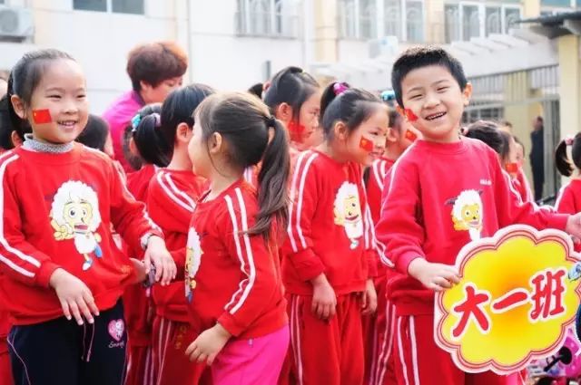 篮球赛活动规则简洁_如何策划小篮球赛游戏规则_篮球策划比赛规则