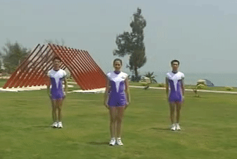 中国功夫学生课间操_中学生体操中国功夫_中国功夫体操初中