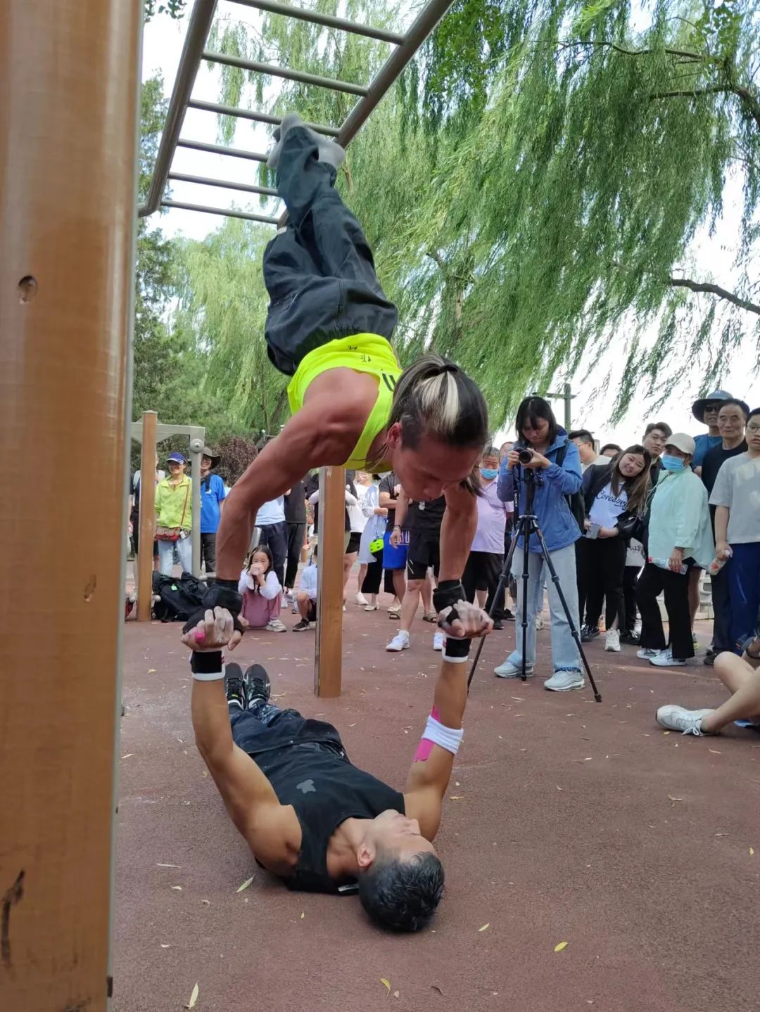 奥斯瓦尔多是哪个电影里的人物_奥斯瓦尔多足球规则_奥斯瓦尔多俄挺