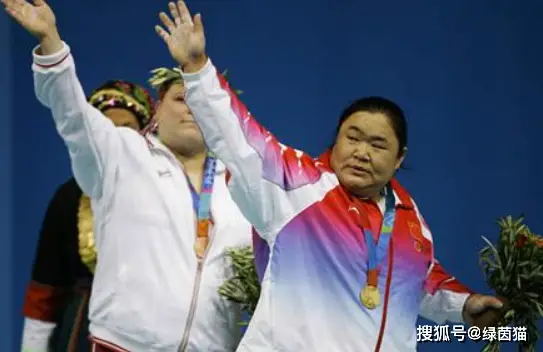 女子举重运动员唐功红_女子世界举重冠军唐功红_举重女子冠军赛唐功红