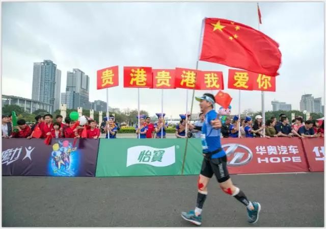 向上马拉松2017_广州塔向上马拉松_厦门马拉松2017报名时间