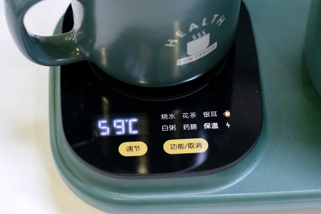 网红健身水杯_健身运动水杯十大排名_女明星健身水杯推荐