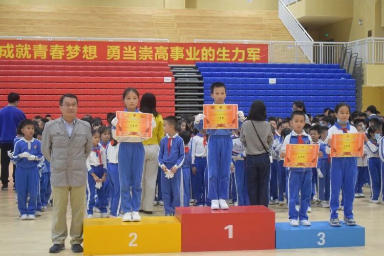 青春飞扬小学生体操_广播体操飞扬青春_青春飞扬校园体操