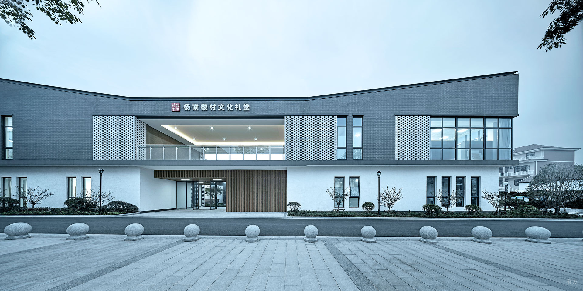 中国篮球冠军有哪些人_篮球冠军打中国的是谁_打篮球的中国冠军