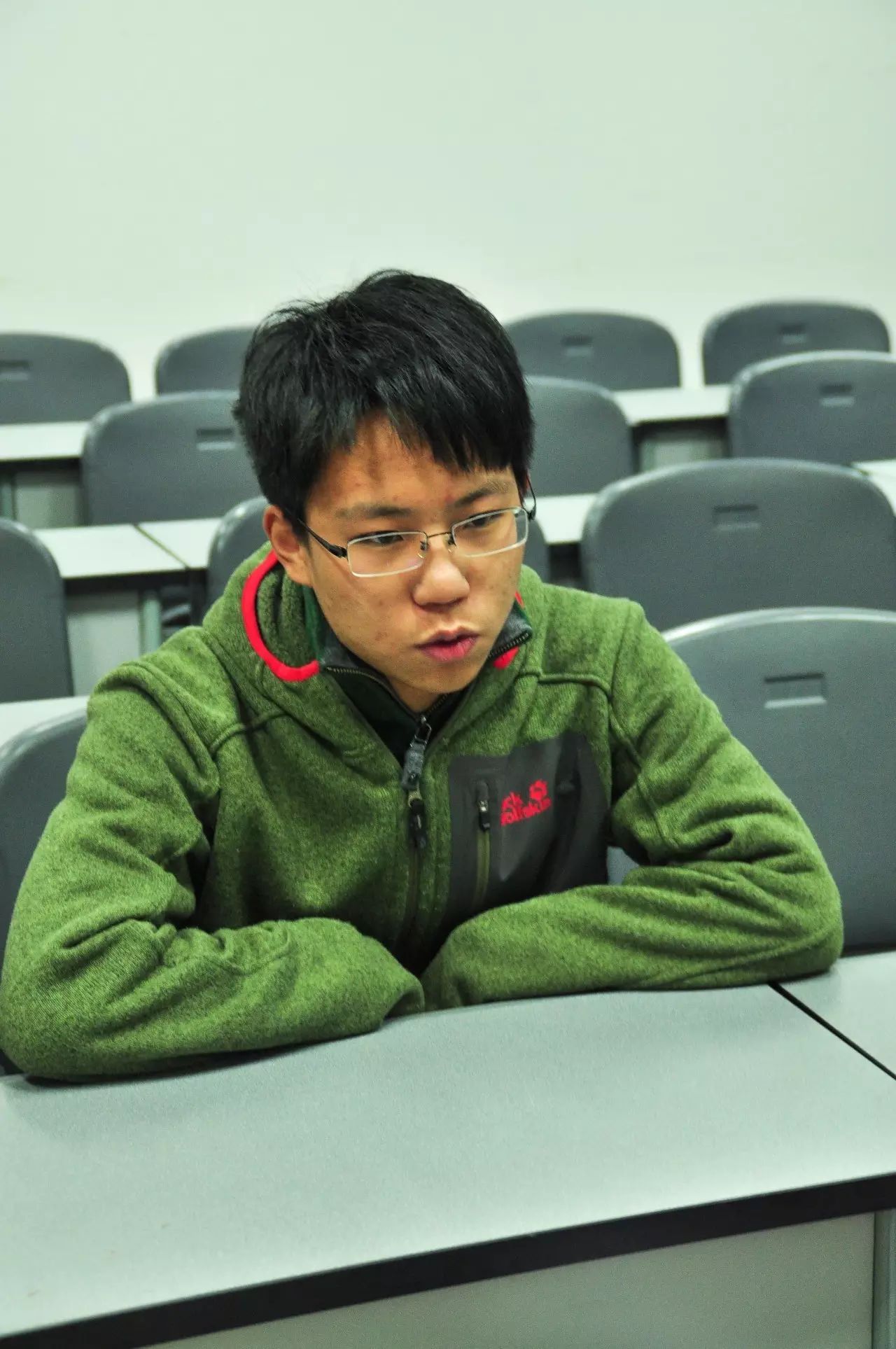 如何采访足球冠军_足球采访名场面_足球采访冠军是谁