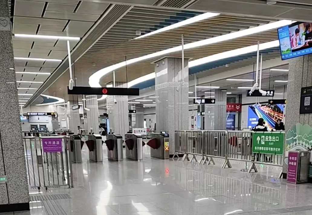 假期生活照片图文结合形式_假期生活的照片包括什么_假期生活技能照片