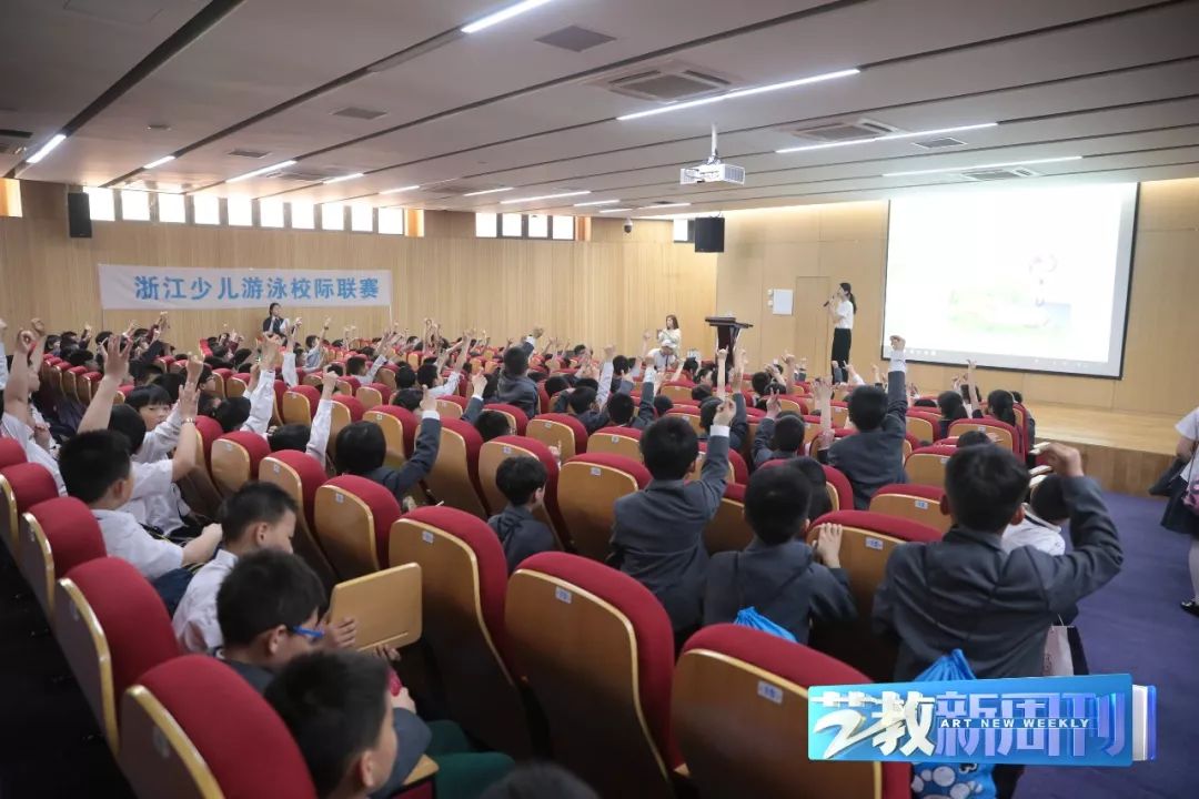 演示自救游泳冠军的电影_演示自救游泳冠军视频_游泳冠军演示自救