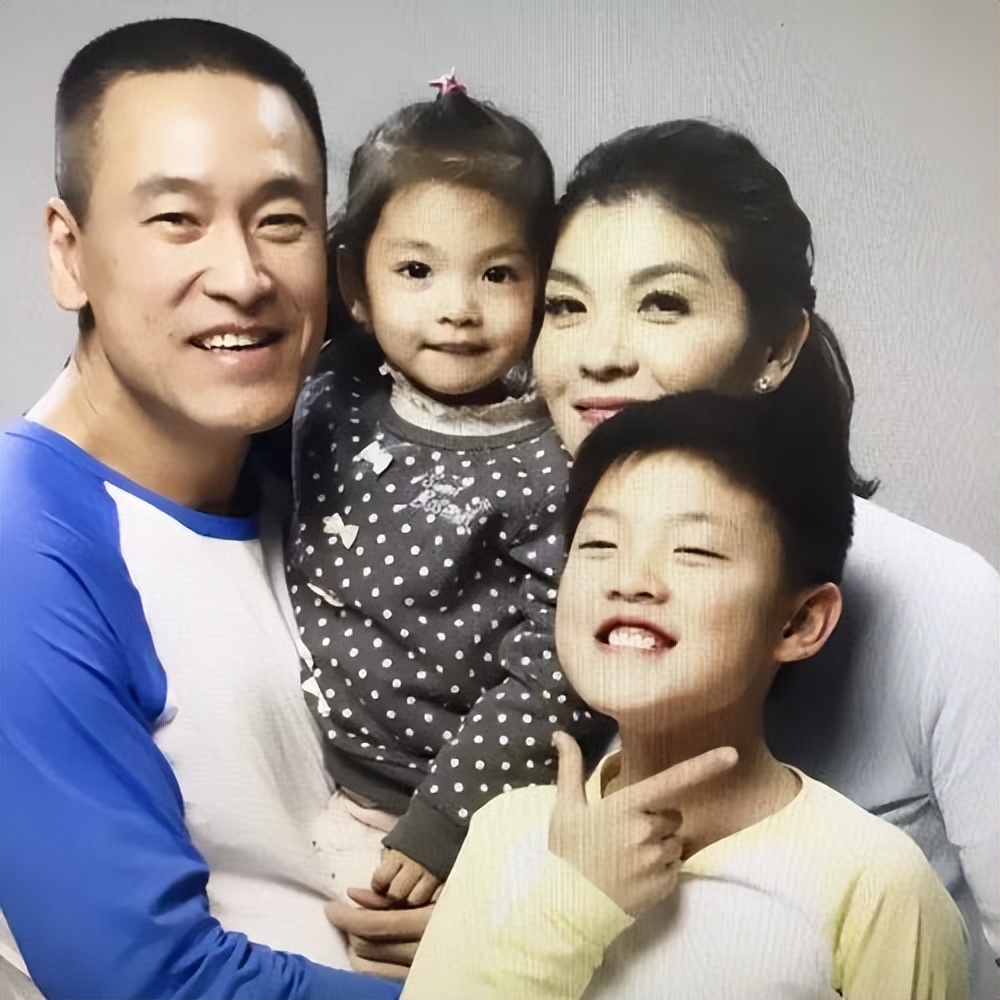 游泳冠军庄泳的图片_游泳冠军庄泳身材_奥运冠军庄泳现状