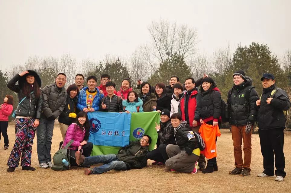拍游泳照片参数设置_北京游泳拍照技巧女生_游泳拍照如何摆姿势