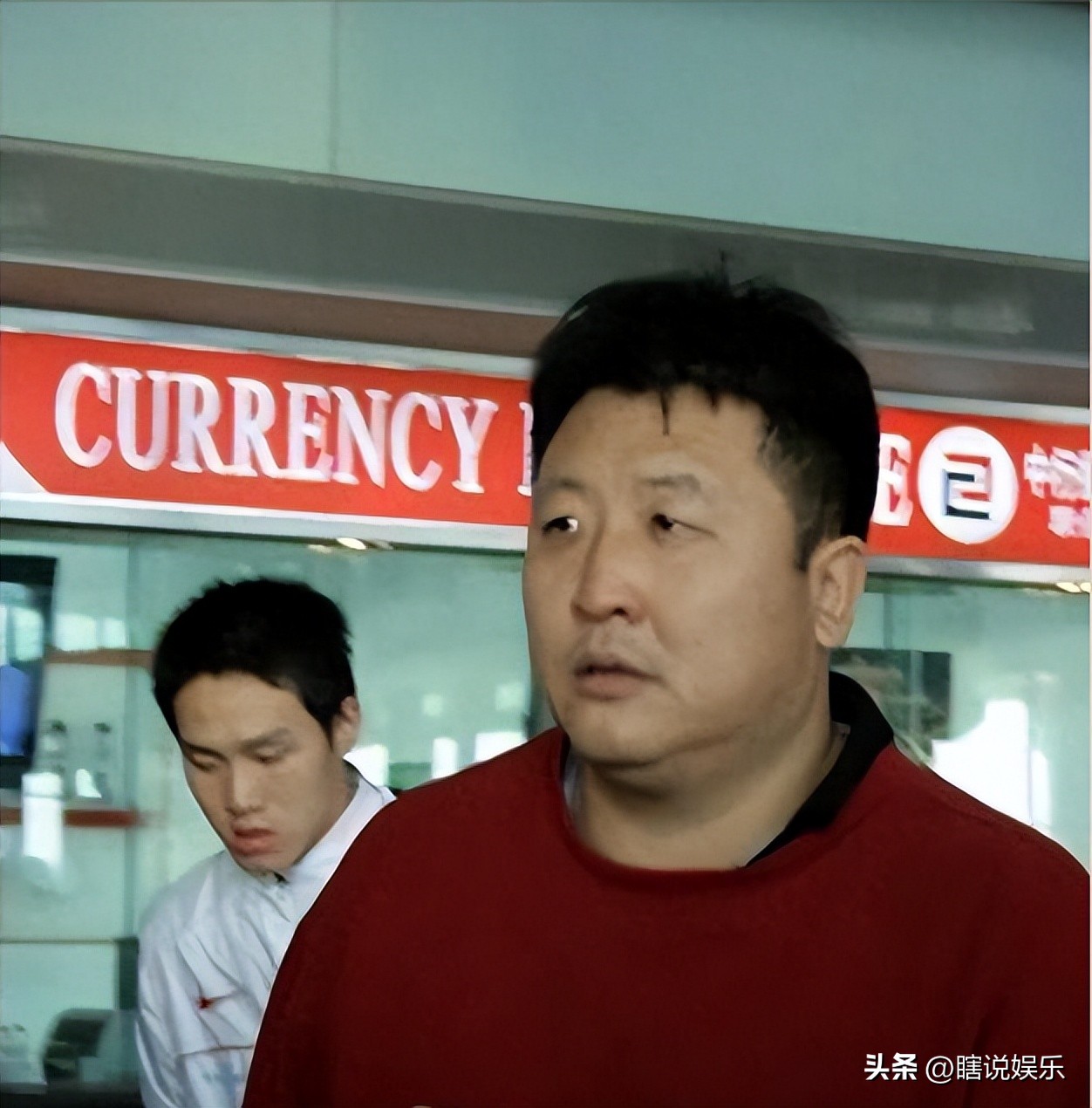 游泳冠军与教练结婚_教练娶游泳冠军_游泳女冠军嫁给教练