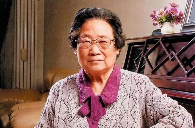篮球运动冠军_中国世界篮球冠军是谁_中国篮球首个世界冠军w