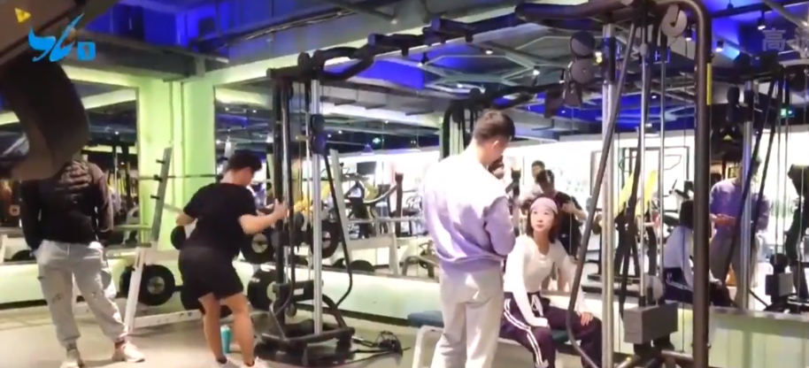 健身房免费健身的套路_免费健身房如何赚钱_健身房免费运动模式