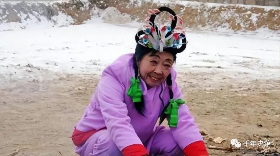出场日常拍摄家庭父母感言_出场日常拍摄家庭父母的照片_父母出场拍摄家庭日常