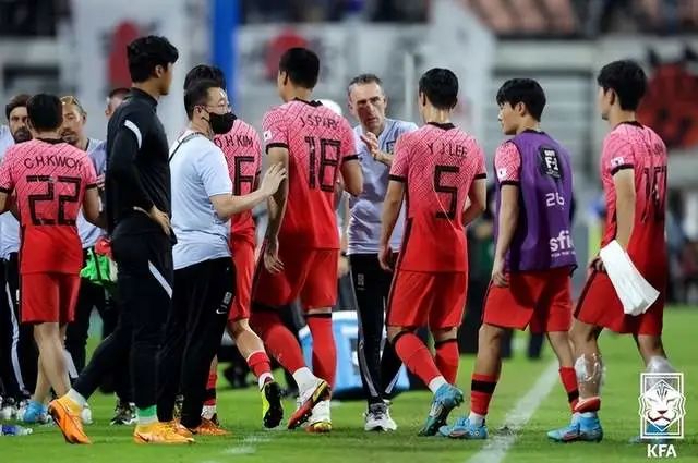 韩国人足球黑历史_足球韩国黑历史人物是谁_韩国足球最黑暗时刻