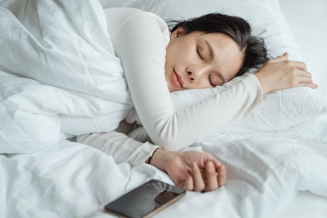 精神亚健康是什么意思_精神压力亚健康状态_压力大亚健康