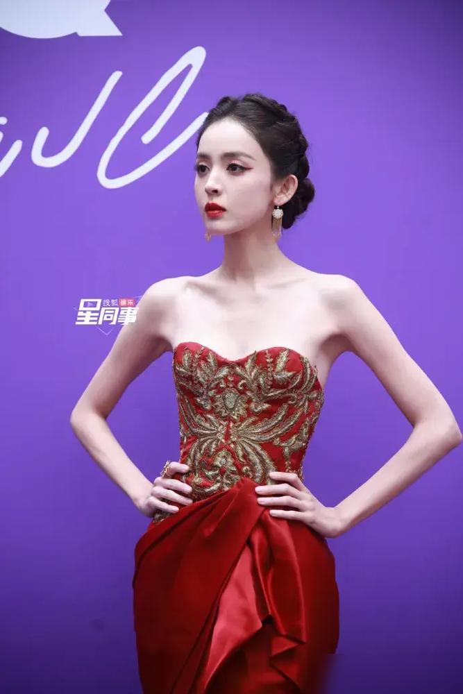健身明星rex_明星健身房_女明星健身房饭量