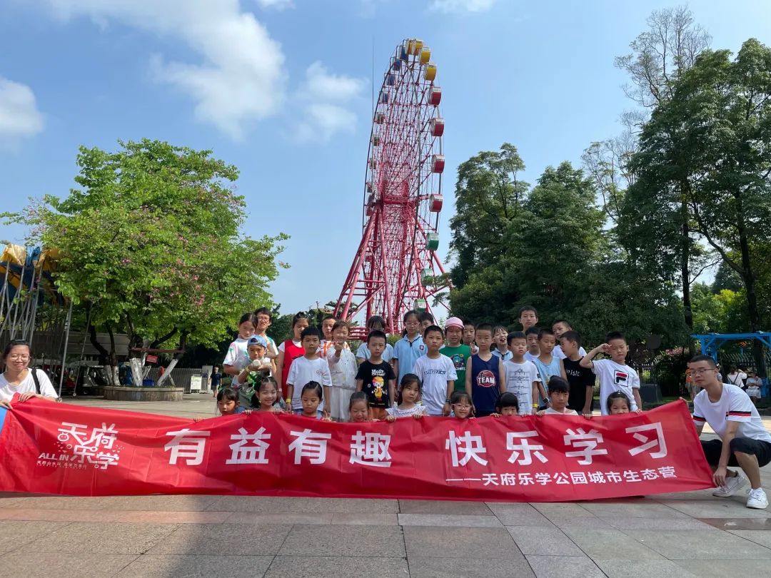 篮球护胸可以抢吗_篮球规则护胸标准_篮球护球规则