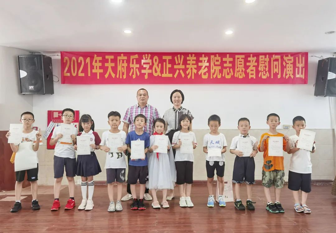 篮球护胸可以抢吗_篮球规则护胸标准_篮球护球规则
