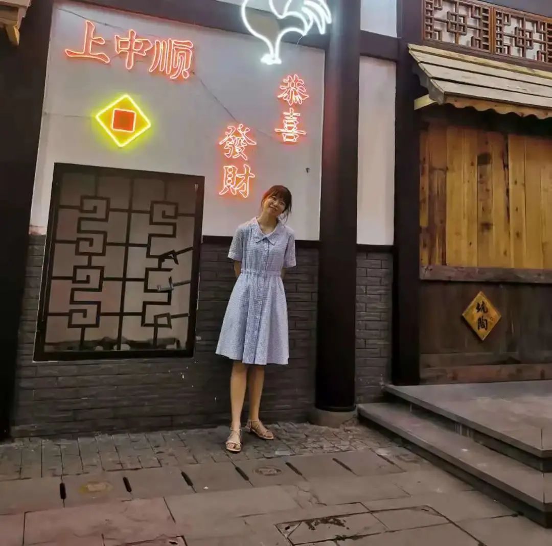 篮球护胸可以抢吗_篮球规则护胸标准_篮球护球规则