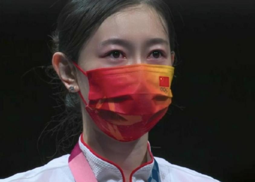 击剑冠军孙一文简笔画_击剑冠军孙一文简历_孙一文击剑简笔画简单