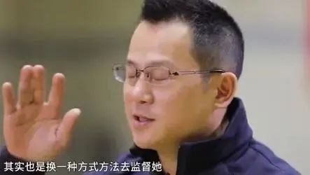 奥运举重冠军中国有多少_奥运中国举重冠军第一人_中国举重奥运冠军有谁