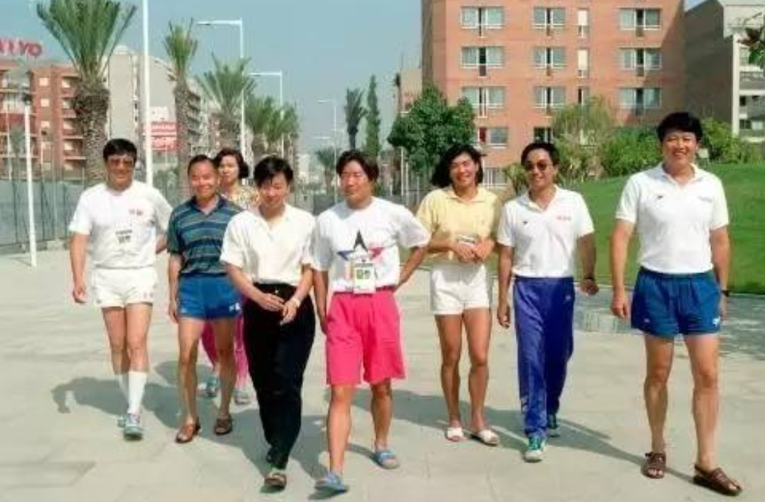 游泳冠军2021女_获得全国游泳冠军女_游泳冠军全国女获得者是谁