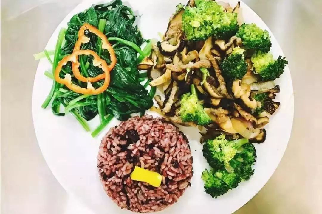 豆浆营养餐_豆浆的营养高不高_讲讲豆浆的营养