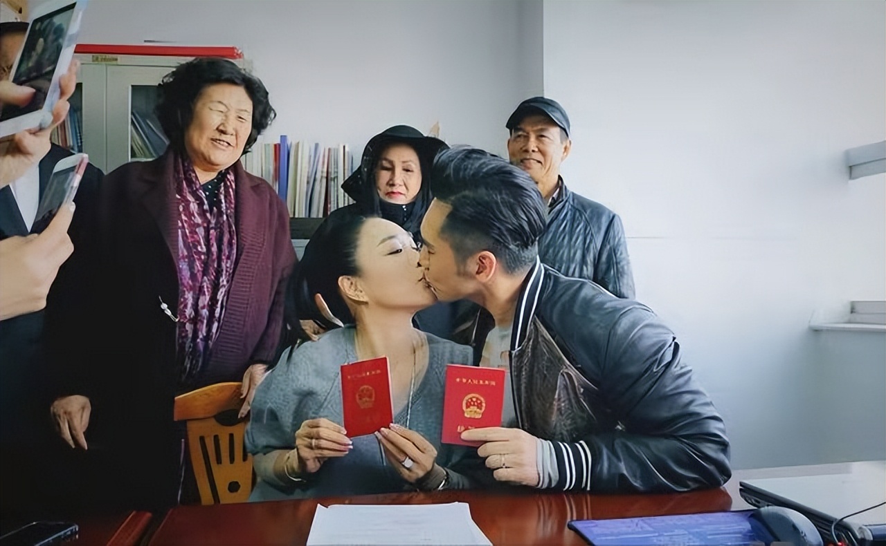 明星健身视频大全_健身操在家明星_健身操明星女的叫什么