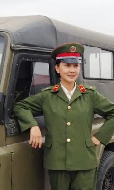 花样游泳冠军妈妈_花样游泳妈妈选手_花样游泳冠军妈妈视频
