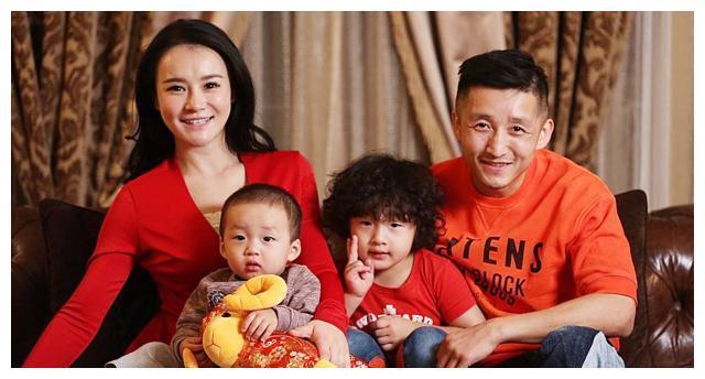 散打王跨界打拳击，杀入4强创造历史，中国拳击到底有多差？