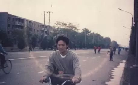 篮球合照壁纸_篮球冠军合影照片高清女_篮球合影造型