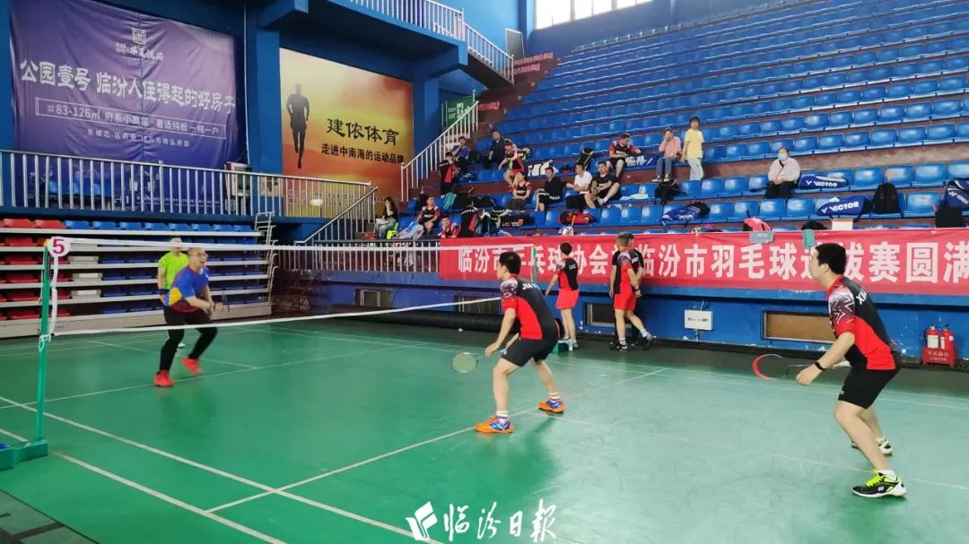 2021五一篮球比赛_2019小学篮球比赛_五一路小学篮球比赛冠军