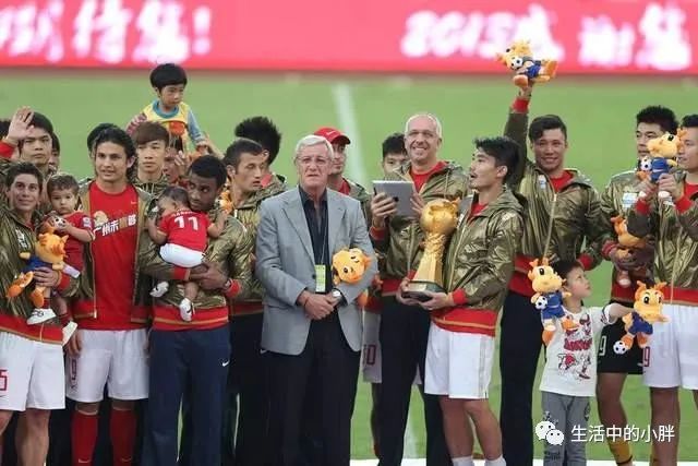 大牌足球队球员历史美国排名_美国足球历史球星_美国足球队历史最大牌球员
