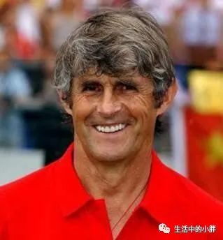 美国足球历史球星_美国足球队历史最大牌球员_大牌足球队球员历史美国排名