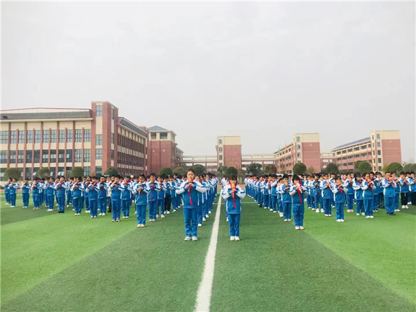 邵阳市高中篮球赛_邵东市中学篮球杯冠军_邵东一中篮球队