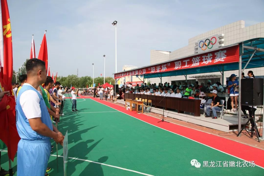 幼儿园篮球比赛规则教学_幼儿园职工篮球比赛规则_幼儿园篮球赛注意事项