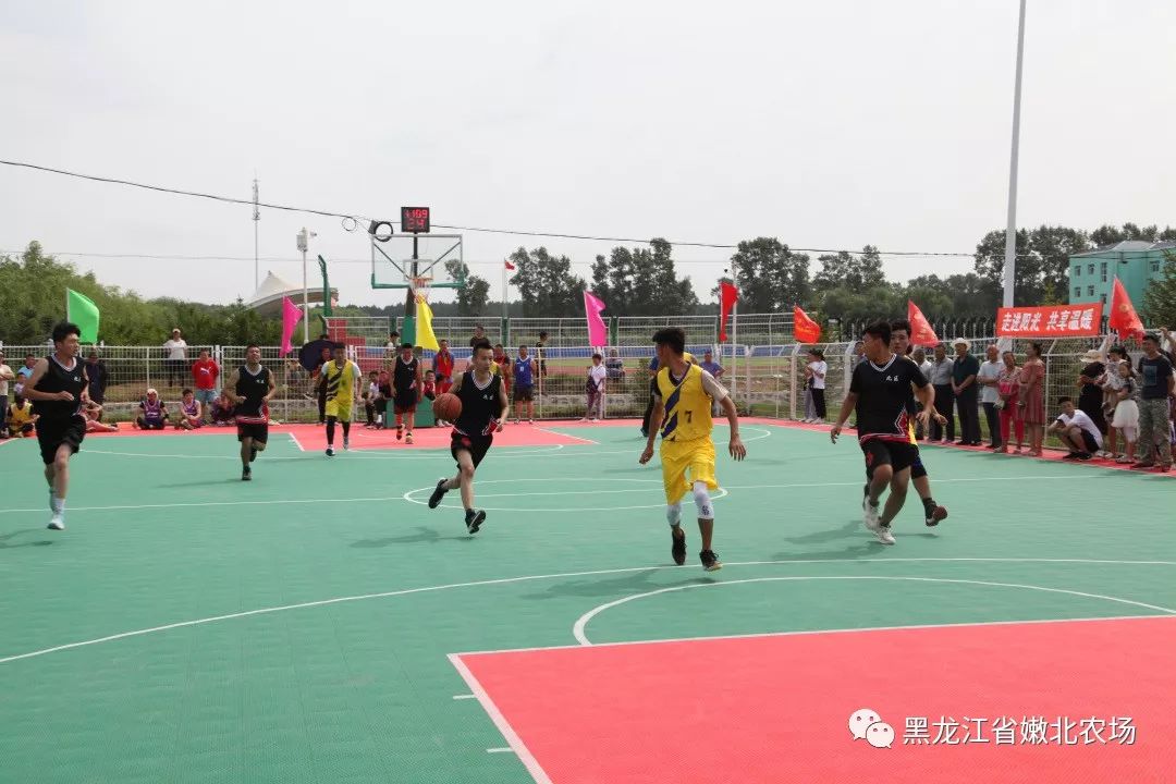 幼儿园篮球赛注意事项_幼儿园职工篮球比赛规则_幼儿园篮球比赛规则教学