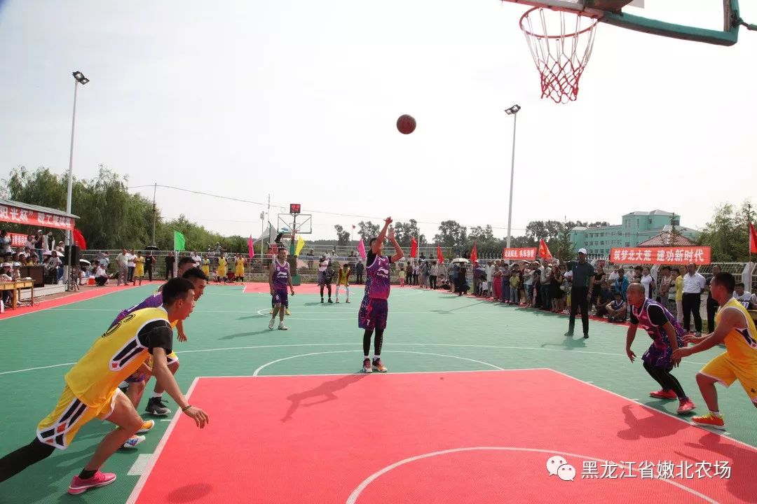 幼儿园职工篮球比赛规则_幼儿园篮球赛注意事项_幼儿园篮球比赛规则教学