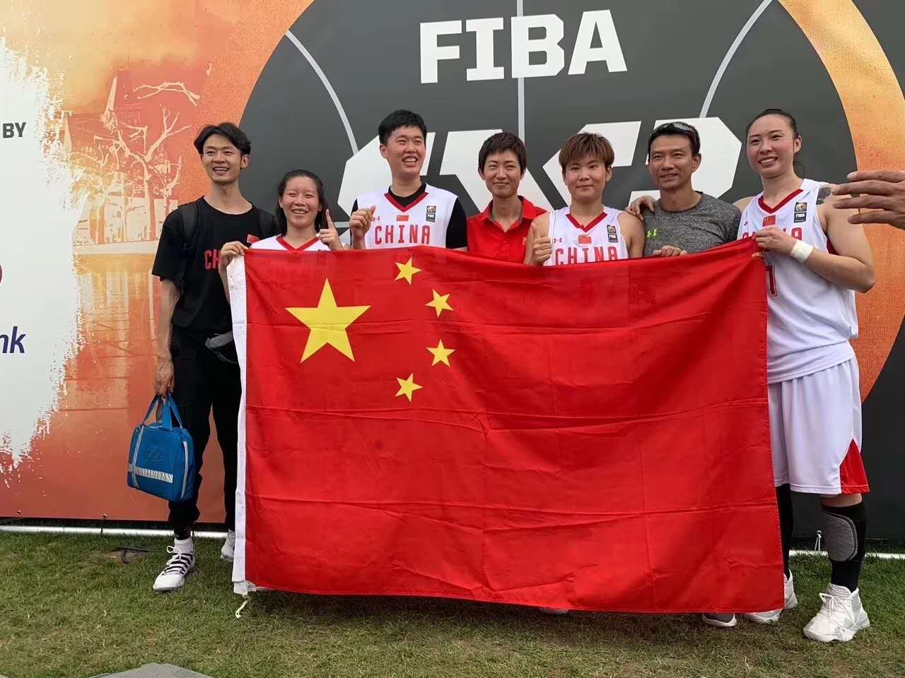 篮球冠军有哪些_有多少个篮球冠军_篮球冠军有几枚奖牌