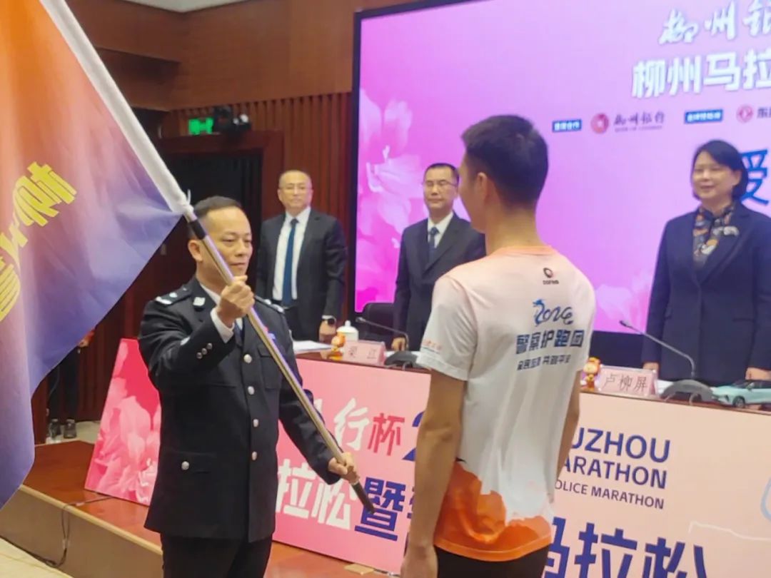 广西马拉松最好成绩_广西大新马拉松_广西马拉松比赛