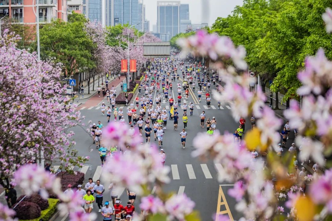 广西马拉松最好成绩_广西大新马拉松_广西马拉松比赛