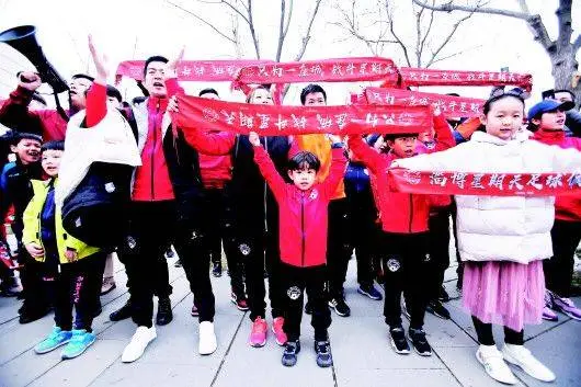 淄博齐盛球员名单_淄博足球俱乐部成员_淄博齐盛足球俱乐部历史