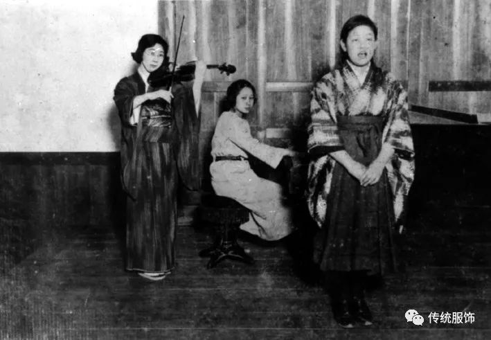 体操服照片日本学生高清_日本学生体操服的照片_日本体操服叫什么名字