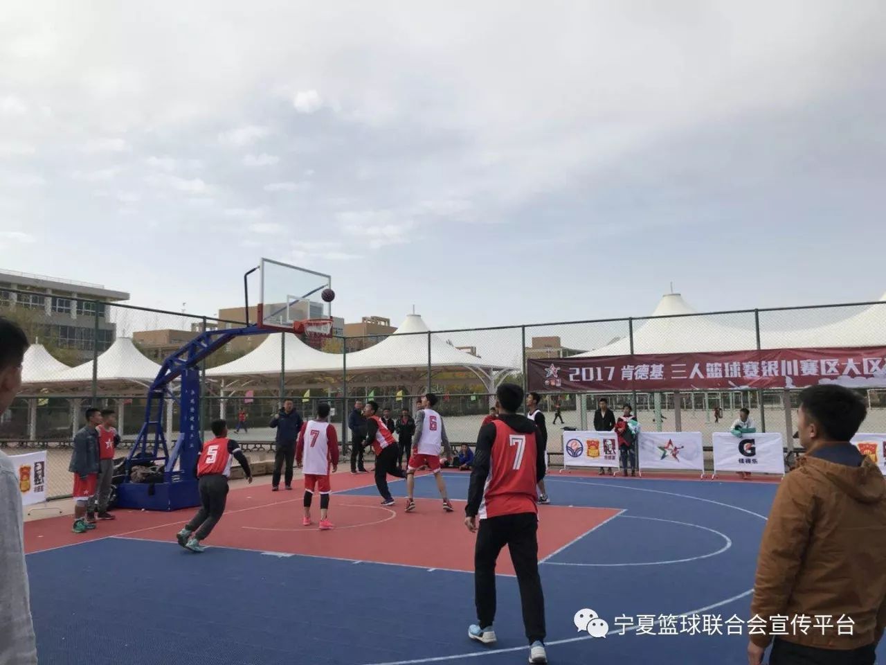 银川市初中篮球比赛冠军_银川高中的篮球盛宴_银川高中篮球队