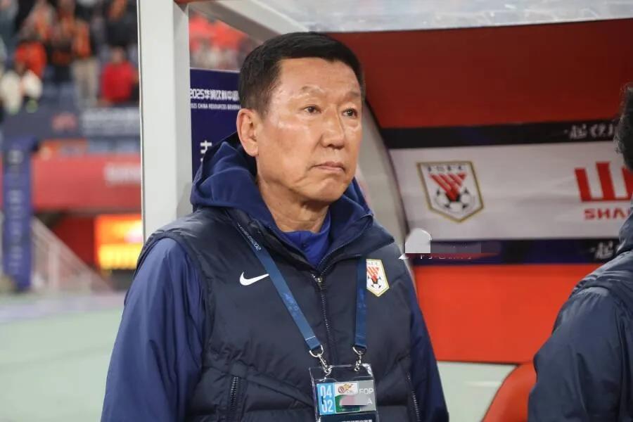 泰山队主场0 - 3惨败背后：崔康熙战术及球队转型的重重困局