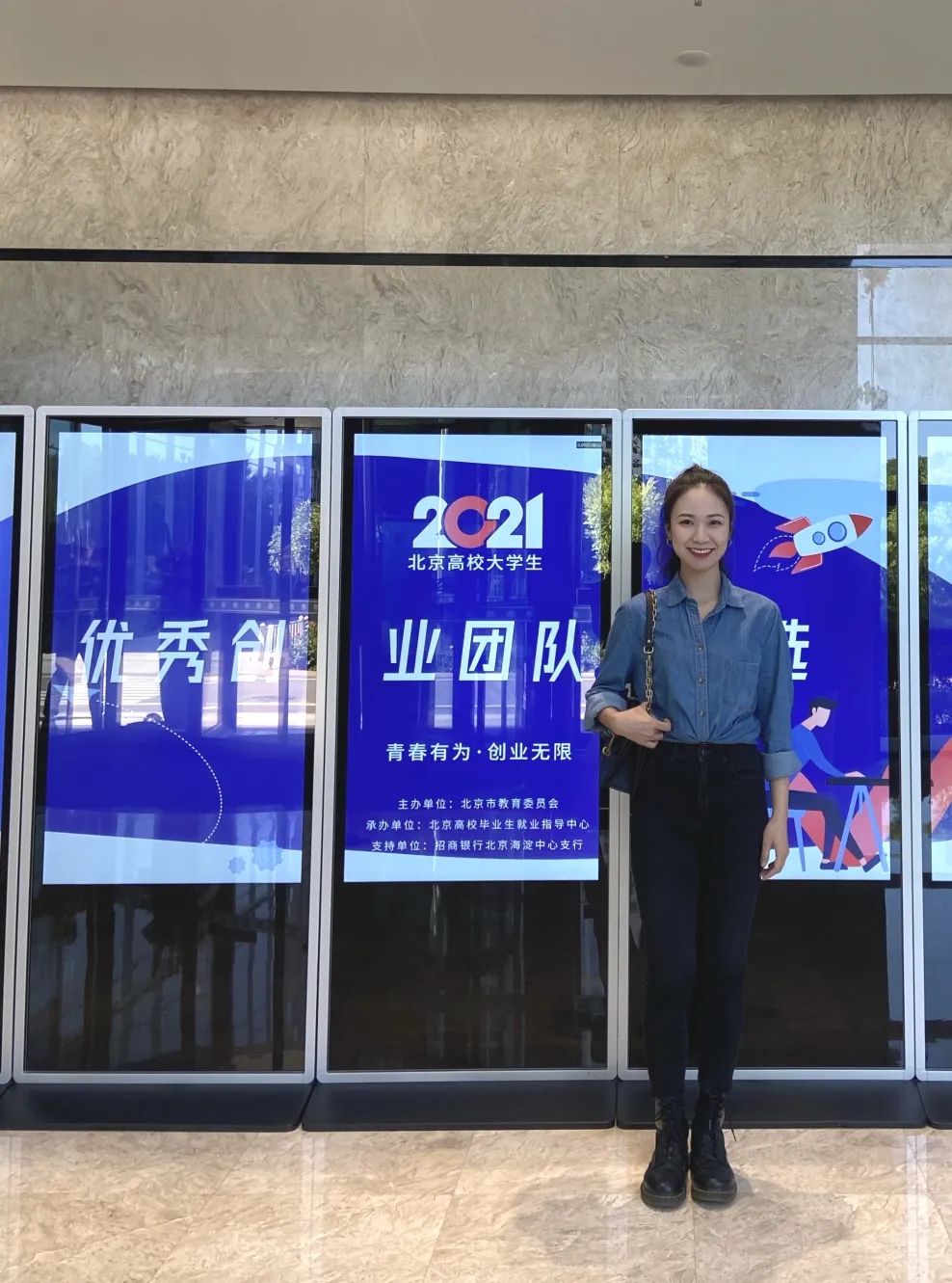 视频足球比赛_欧美足球技巧大赛视频直播_视频足球直播平台