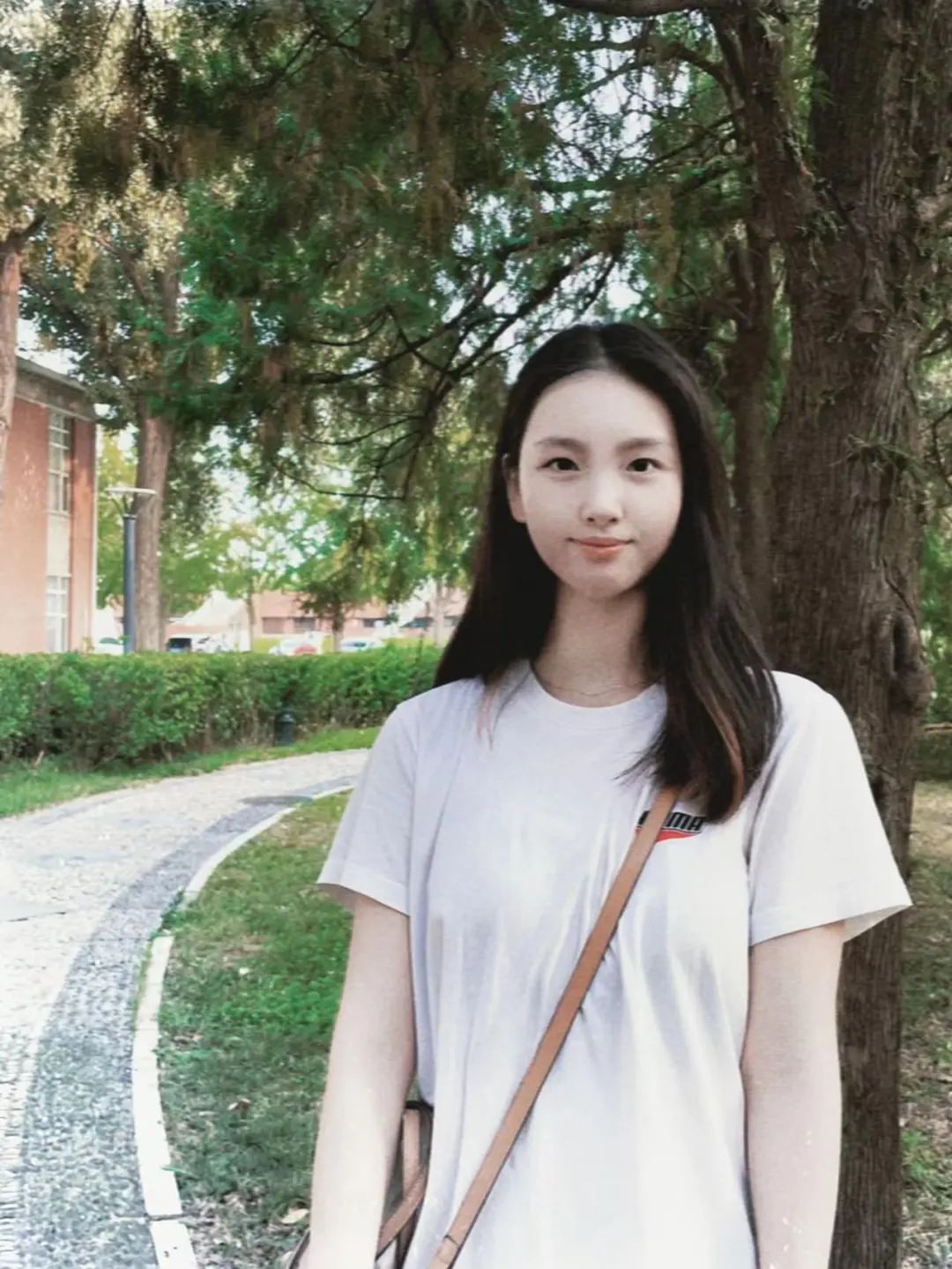 视频足球直播平台_视频足球比赛_欧美足球技巧大赛视频直播